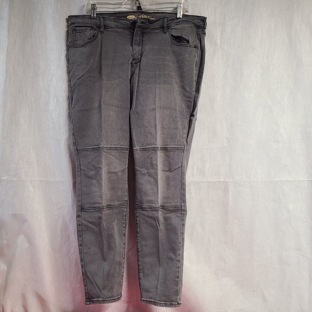 Old Navy mid-rise black jeans